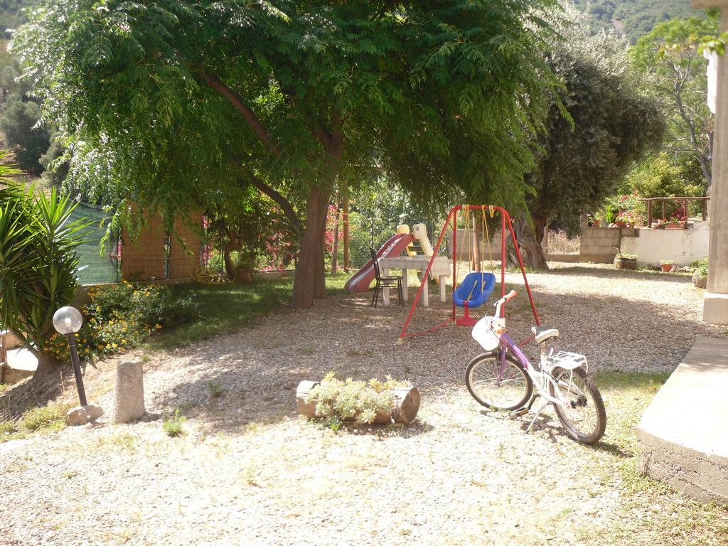 Appartamento Sa Funtana كارديدو الغرفة الصورة